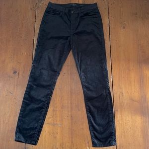 7 for all mankind jen7 velvet Black ankle skinny Size 6